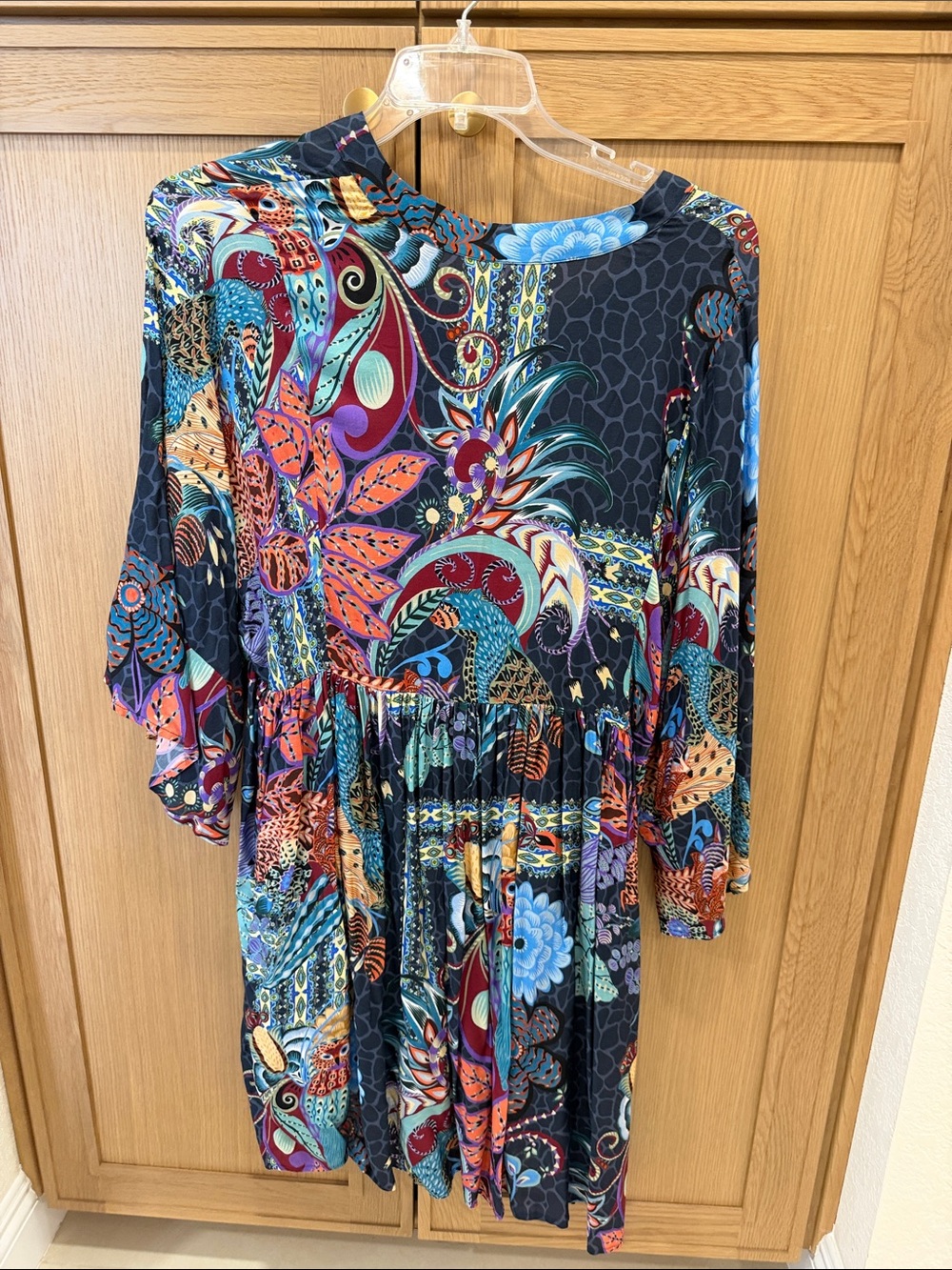 Johnny Was Navy Multicolor Floral-Paisley V-Neck Tunic. Silk. NWT - Picture 7 of 8